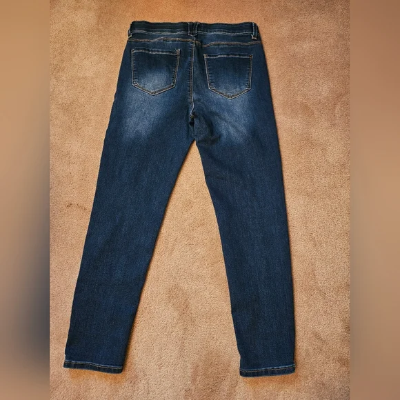 Curve Appeal High-Rise Skinny Comfort Waist 8/29 - Picture 2 of 8